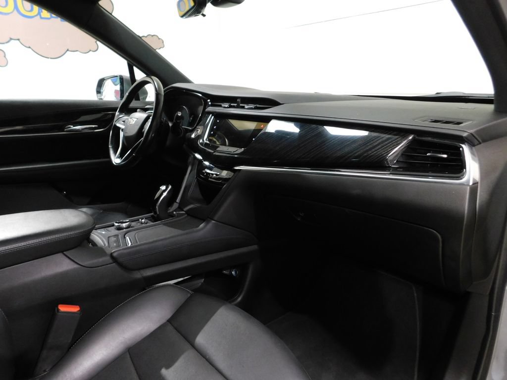 Used 2022 Cadillac XT6 Premium Luxury w/ Technology Package AWD/4WD image 96