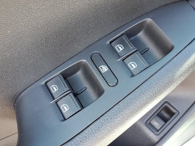 Used 2017 Volkswagen Jetta SE FWD image 15