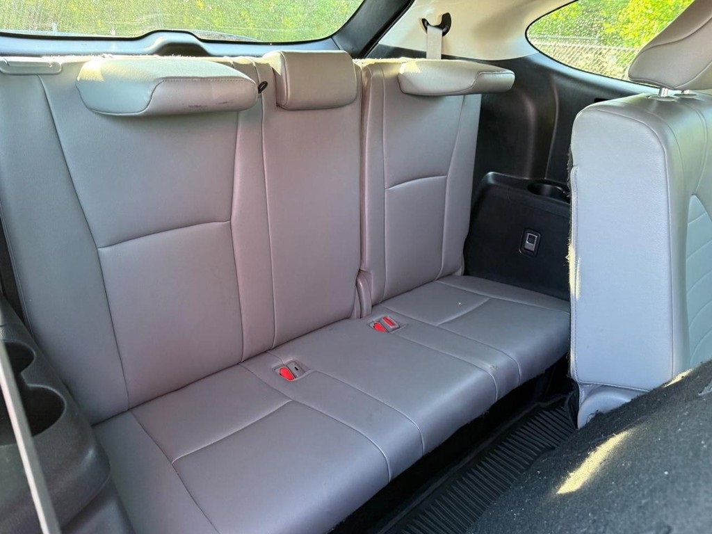 Certified 2022 Toyota Highlander XLE image 14