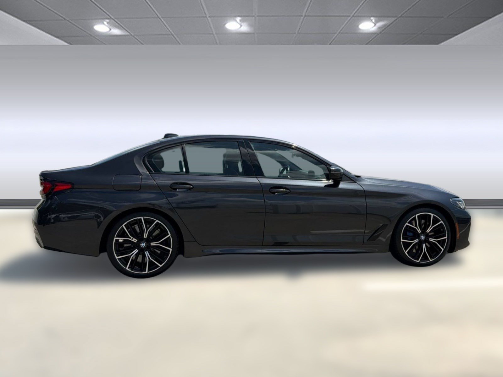 Used 2022 BMW 540i w/ M Sport Package RWD image 8
