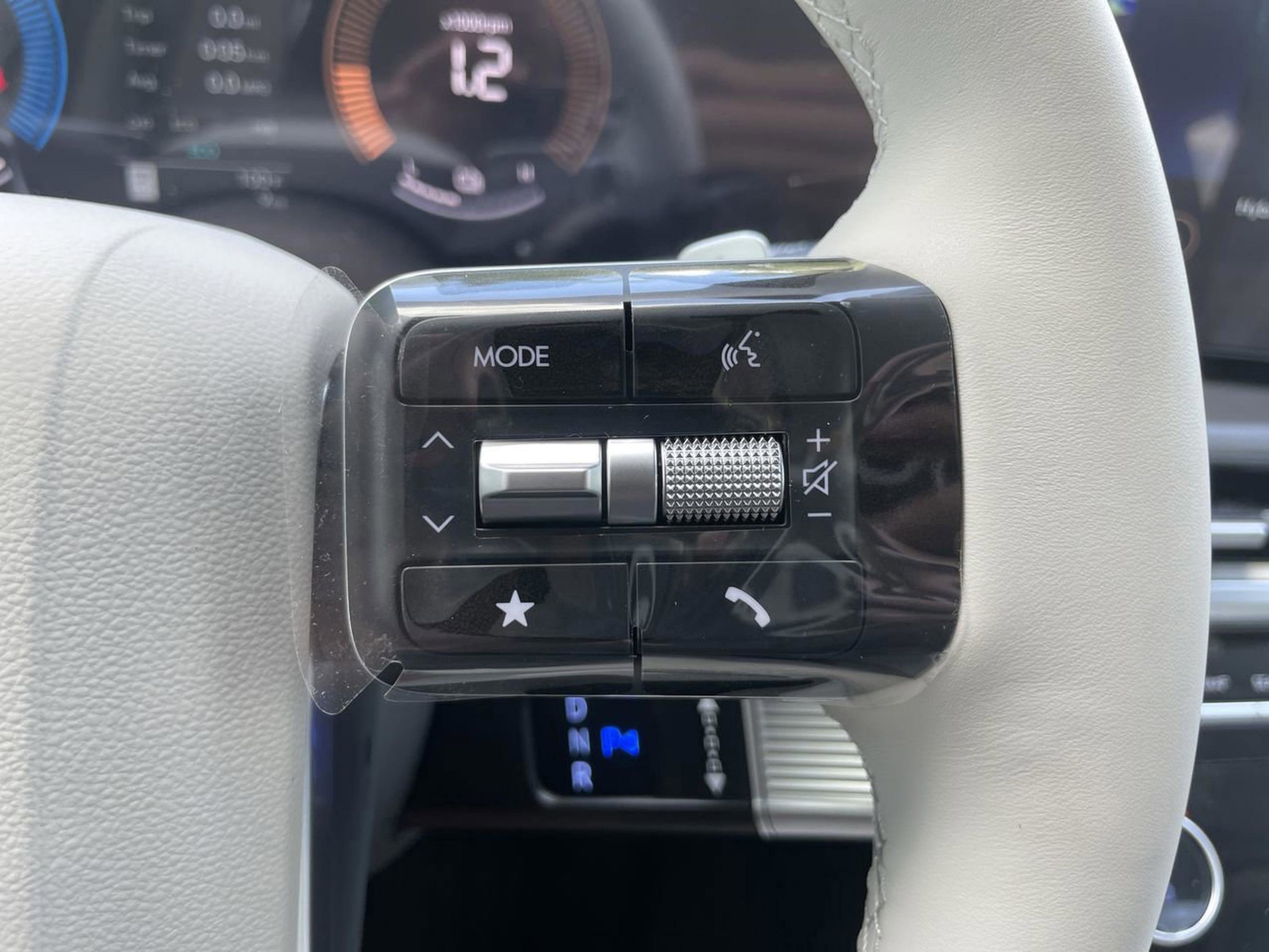 New 2026 Hyundai Santa Fe SE FWD image 19