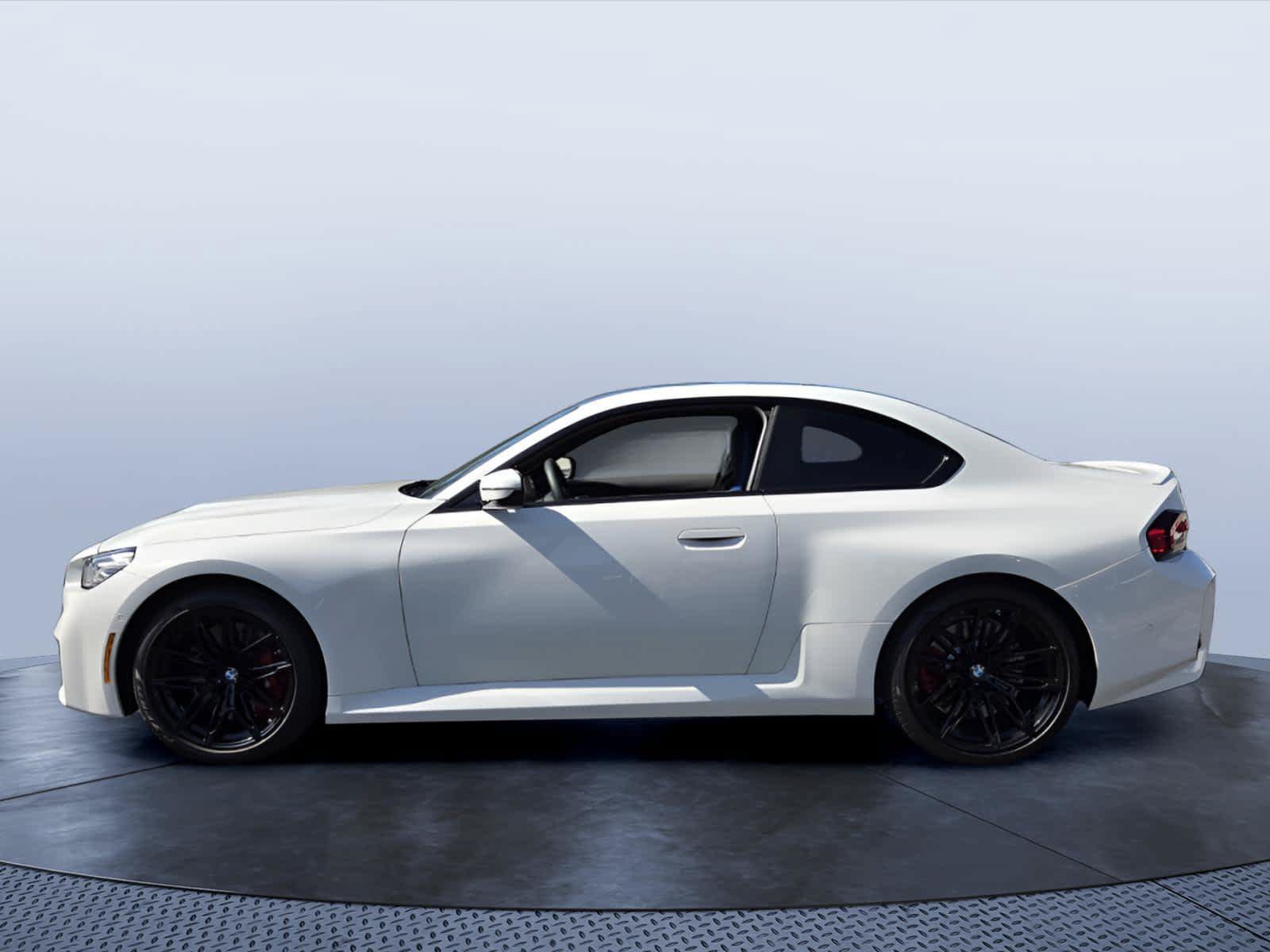 Used 2025 BMW M2 RWD image 3
