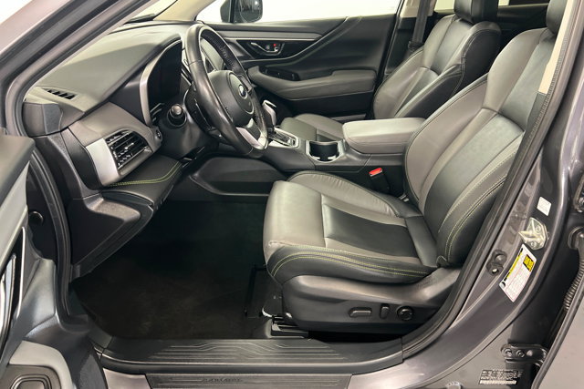 Used 2021 Subaru Outback Onyx Edition XT w/ Popular Package #2 AWD/4WD image 17