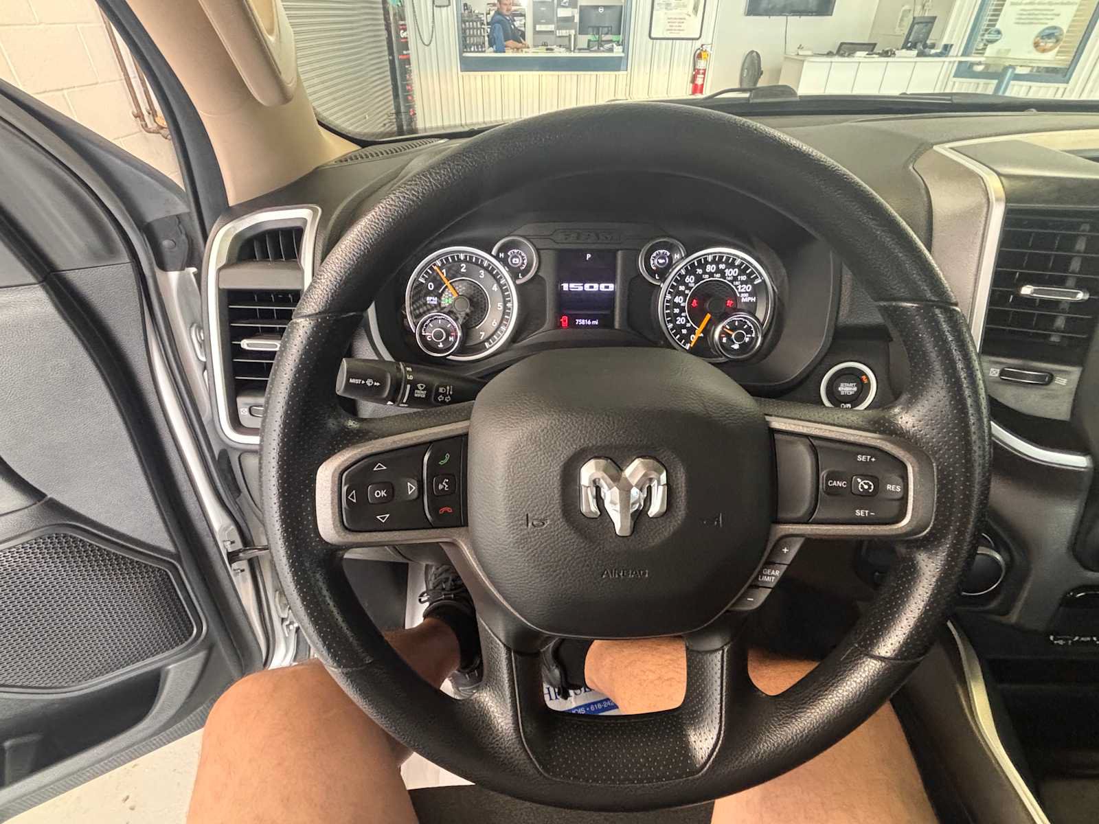 Used 2020 RAM 1500 HFE RWD image 18