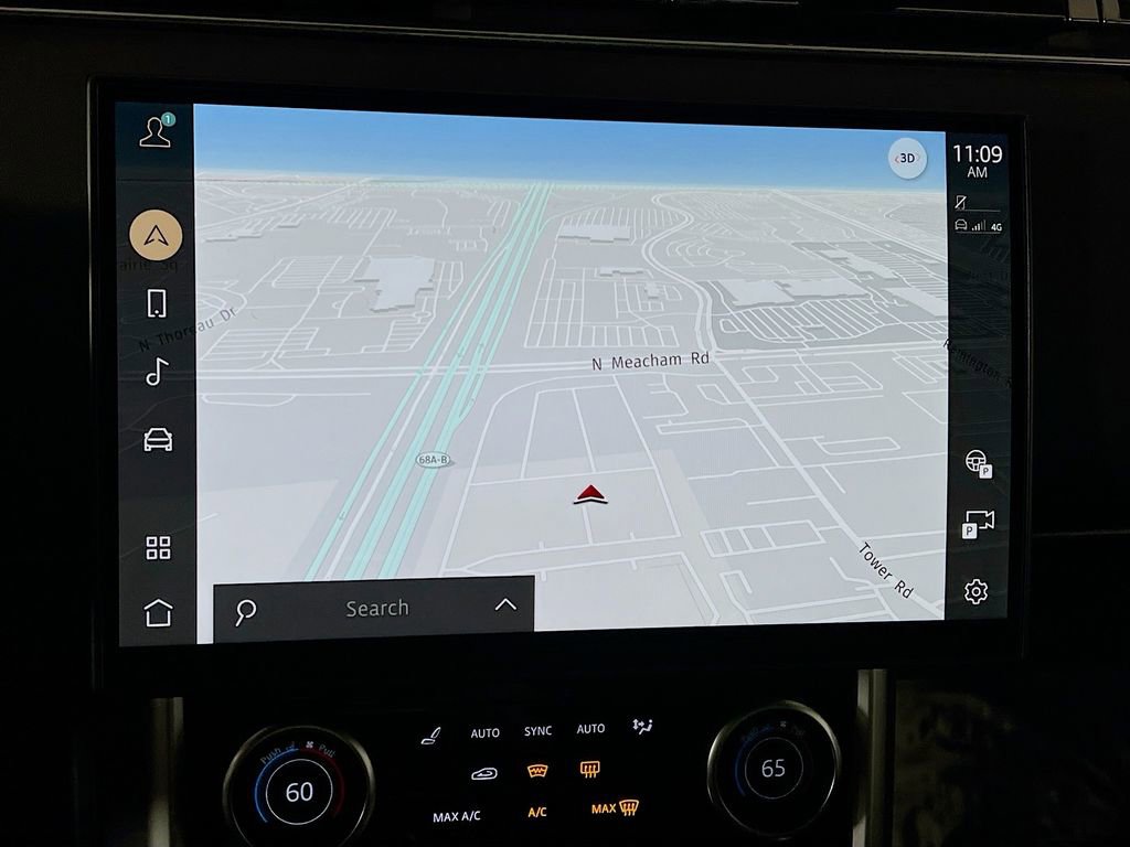 Used 2023 Land Rover Range Rover SE image 13