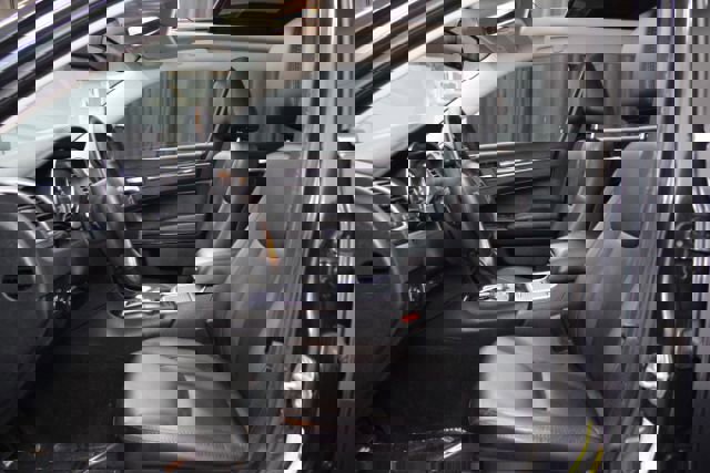 Used 2016 Chrysler 300 Limited image 12