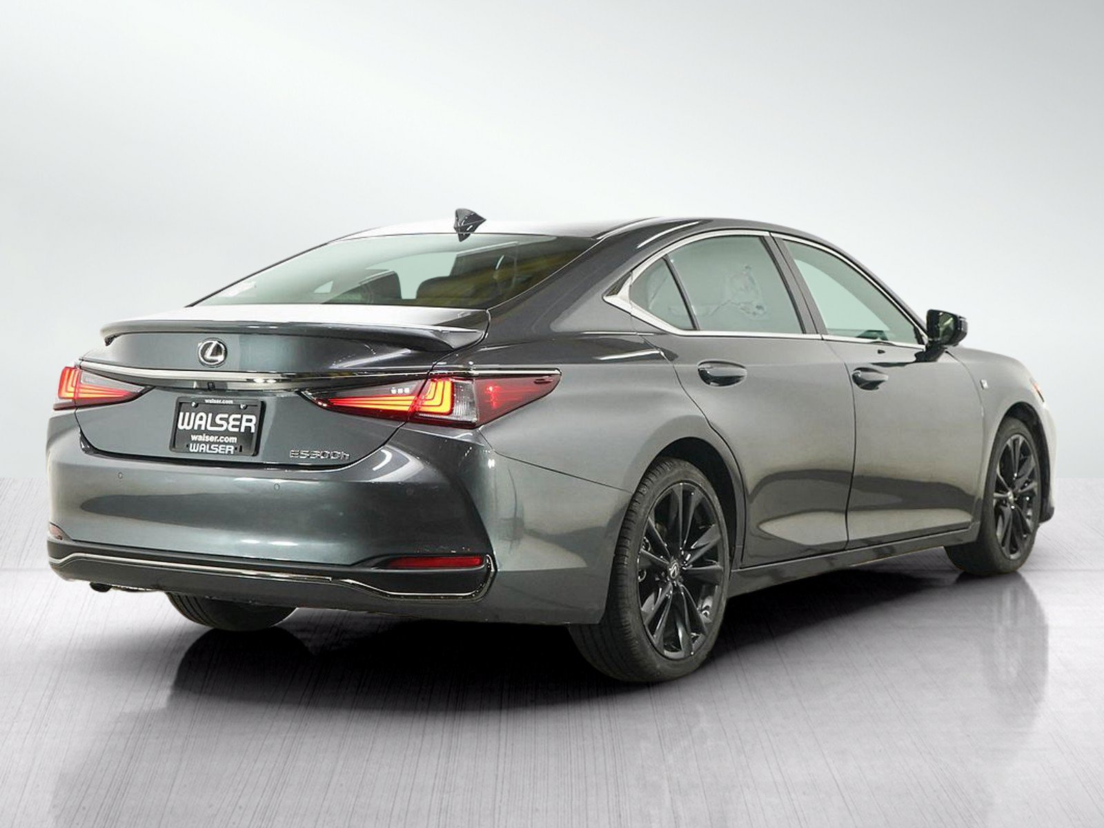 Used 2024 Lexus ES 300h F Sport w/ Accessory Package (Z2) FWD image 6