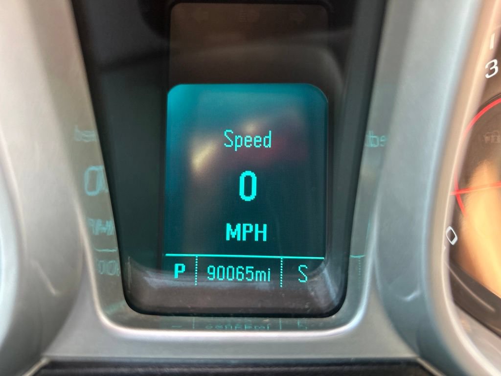 Used 2015 Chevrolet Camaro LT RWD image 23