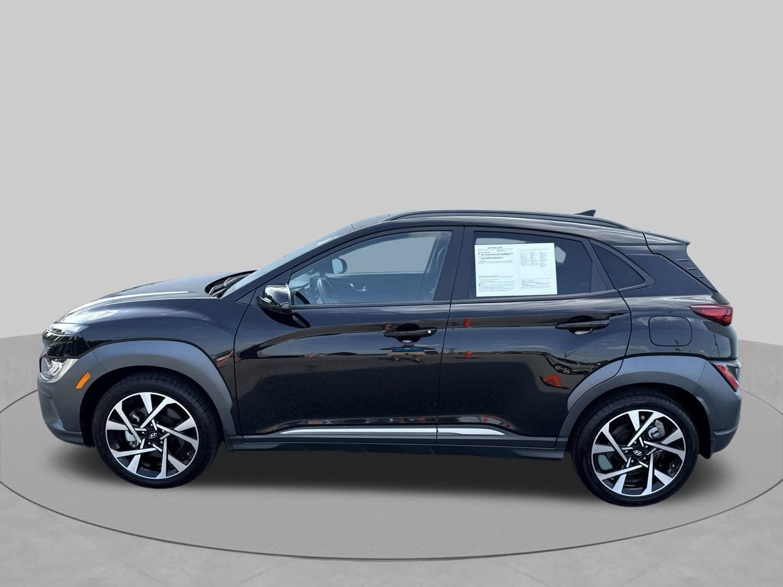 Certified 2023 Hyundai Kona Limited w/ Cargo Package FWD image 4