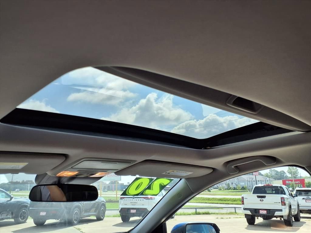 Used 2020 Honda CR-V EX image 14