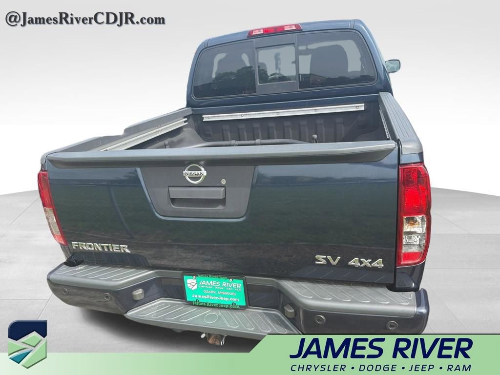 Used 2021 Nissan Frontier 4x4 Crew Cab image 7