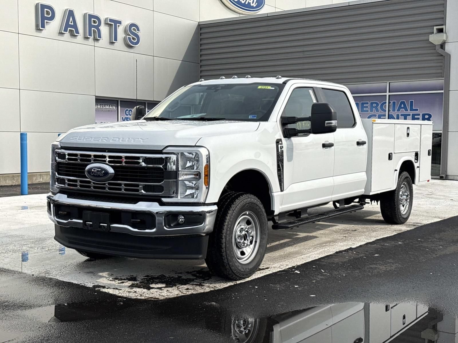 New 2026 Ford F350 XL w/ XL Chrome Package AWD/4WD image 7