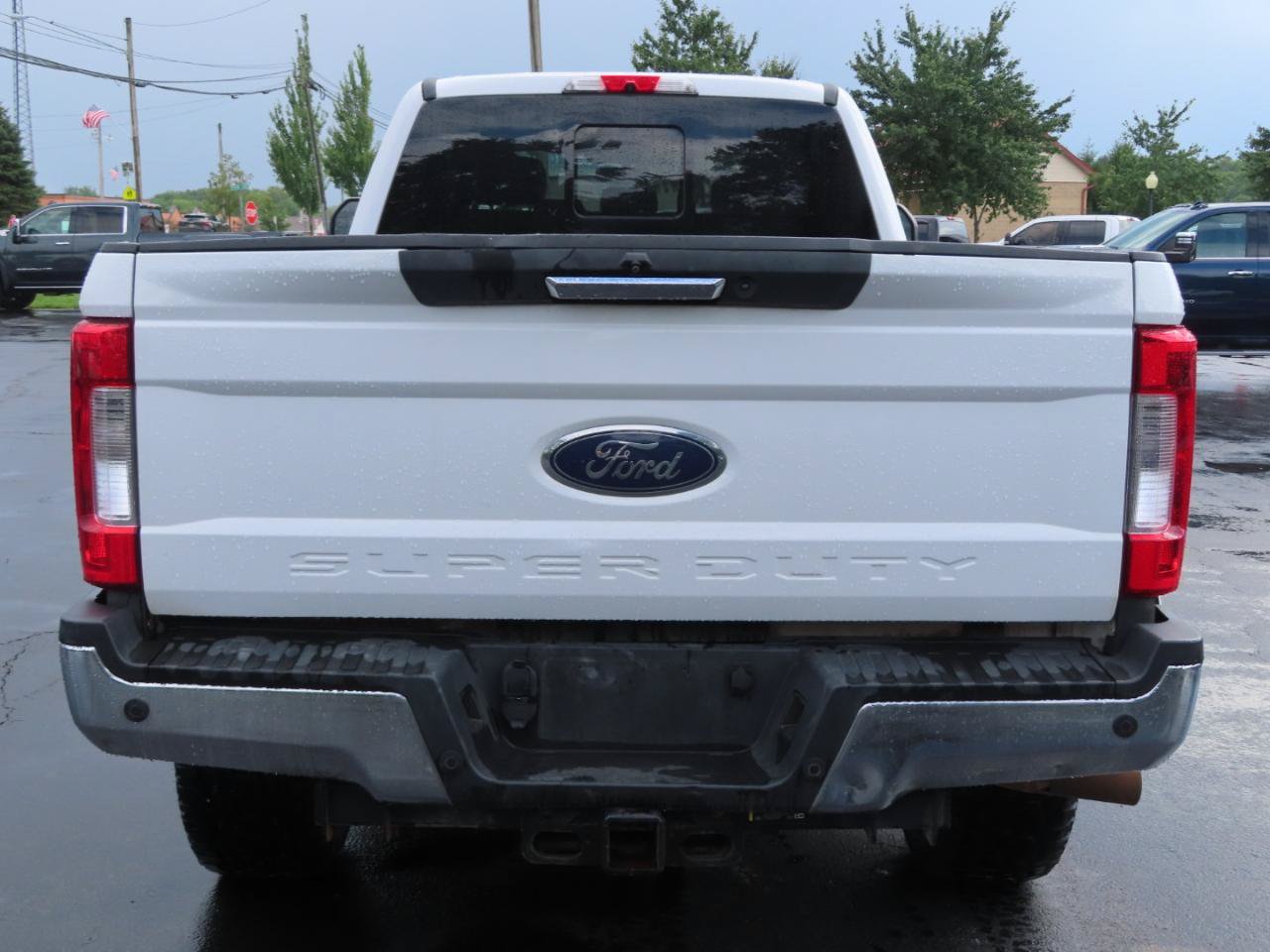 Used 2018 Ford F350 4x4 Crew Cab Super Duty image 5