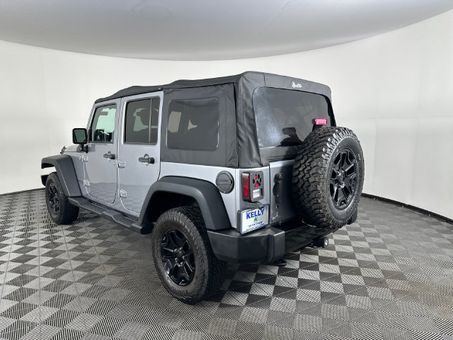 Used 2015 Jeep Wrangler Unlimited Sport AWD/4WD image 3