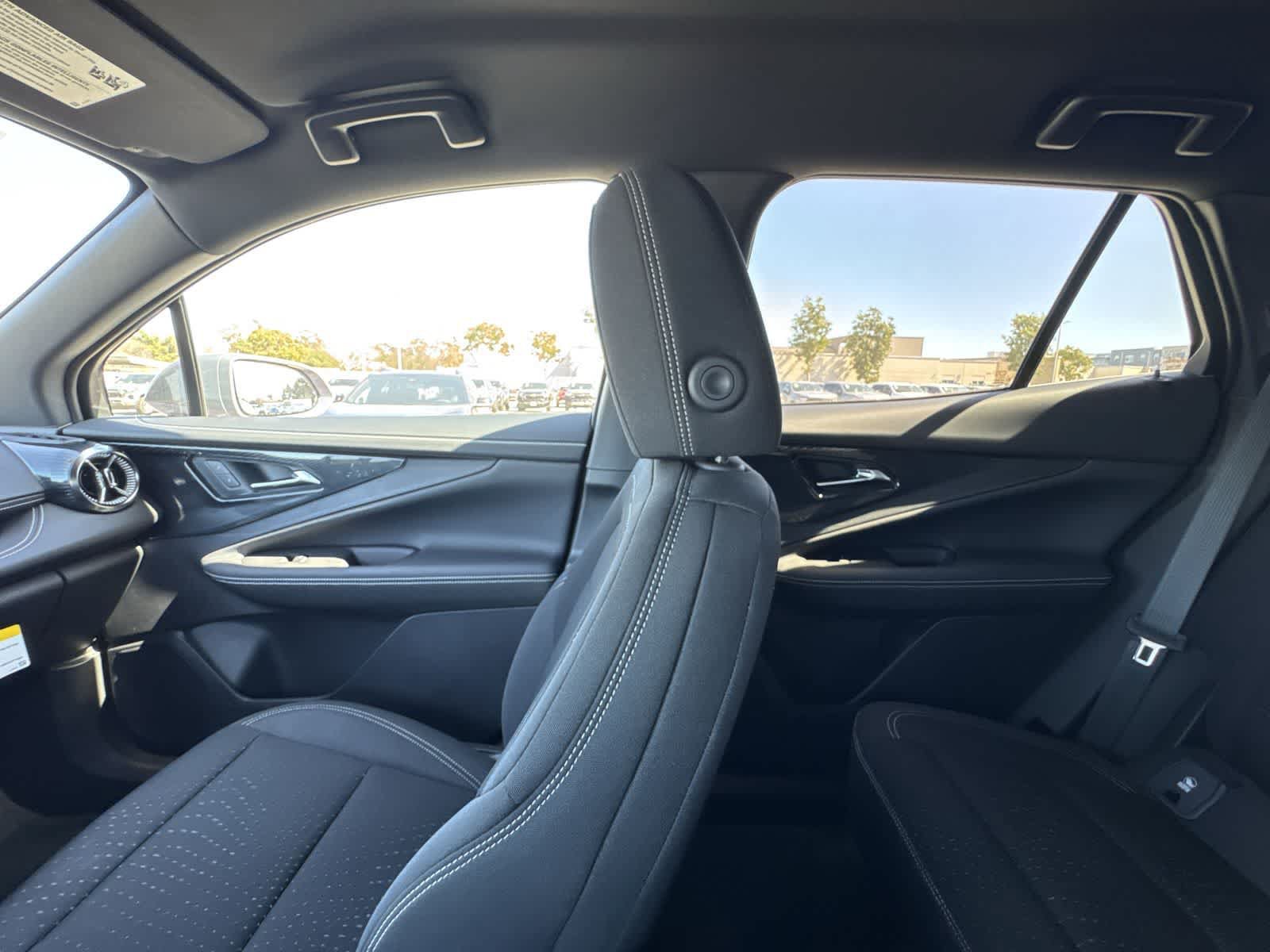 New 2025 Chevrolet Blazer EV LT AWD/4WD image 4
