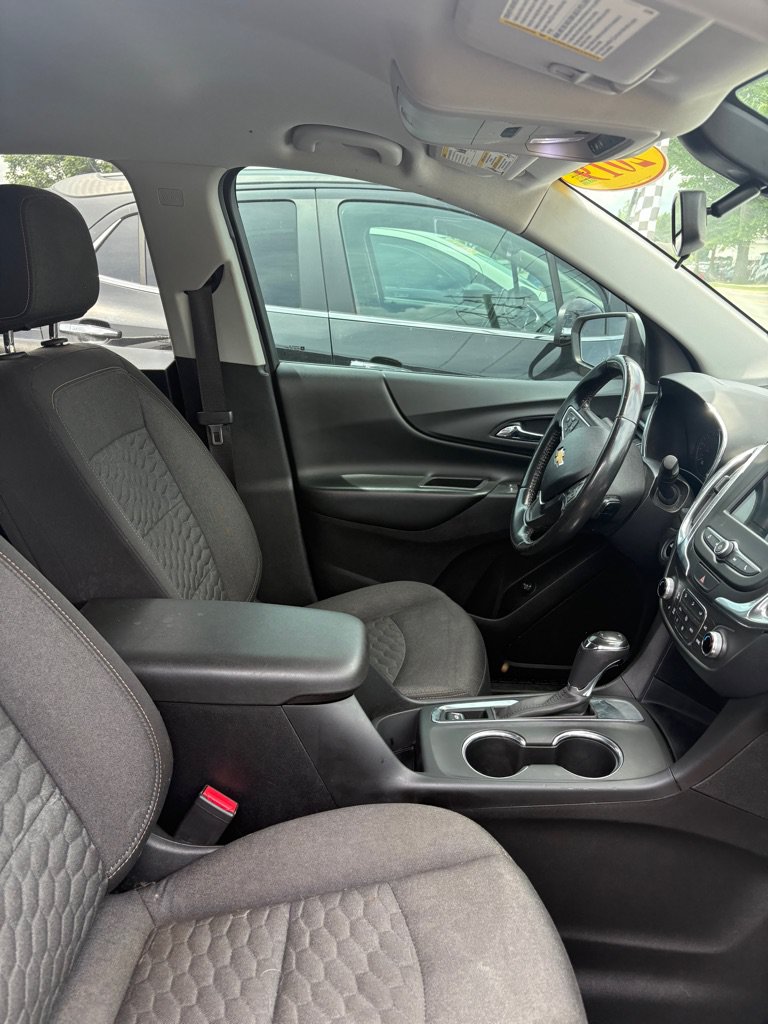 Used 2019 Chevrolet Equinox LT FWD image 14
