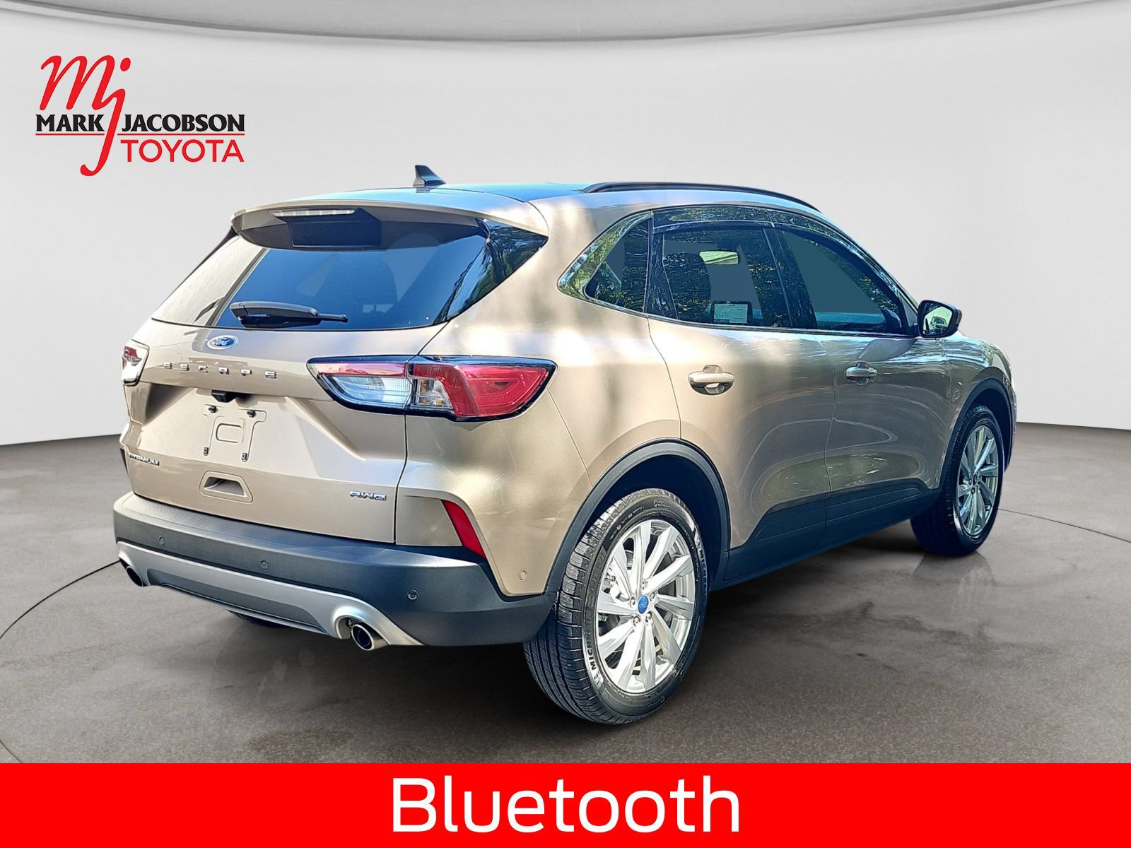 Used 2021 Ford Escape Titanium w/ Titanium Elite Package AWD/4WD image 9