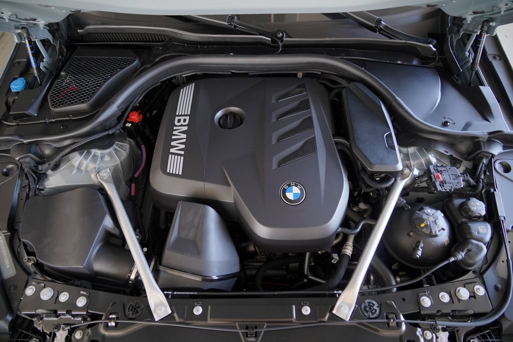 New 2027 BMW 530i w/ M Sport Package RWD image 21