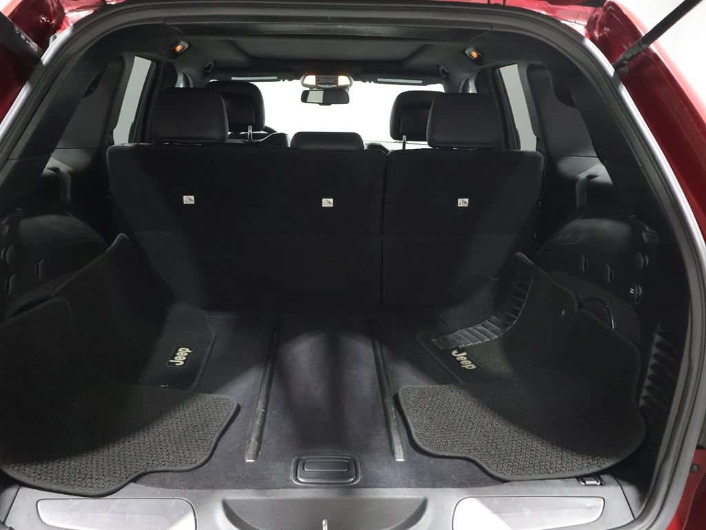 Used 2014 Jeep Grand Cherokee Summit AWD/4WD image 4