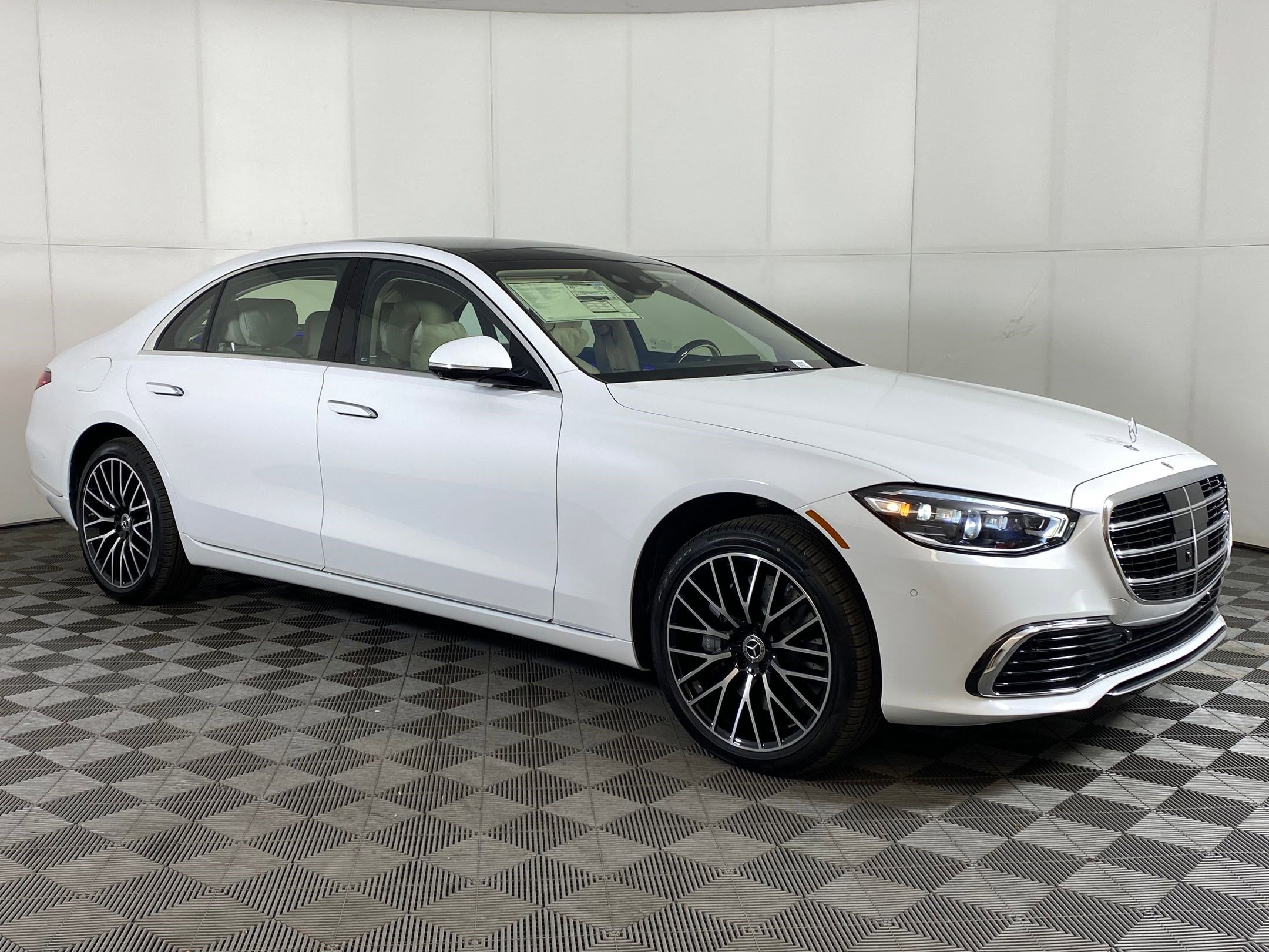 New 2026 Mercedes-Benz S 580 4MATIC Sedan image 7