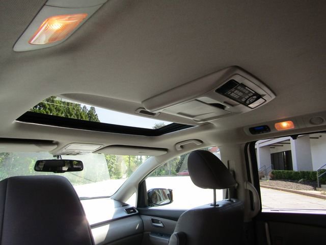 Used 2011 Honda Odyssey Touring image 10