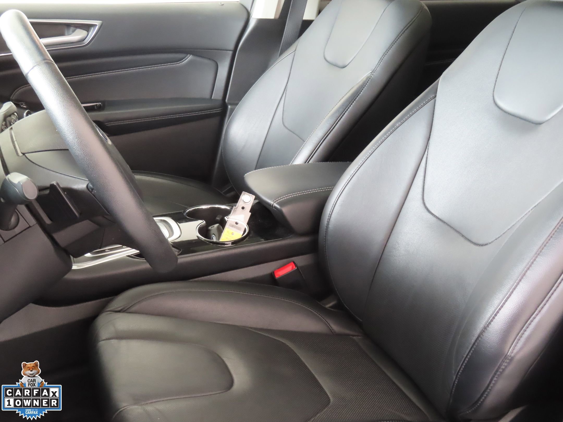 Used 2016 Ford Edge Titanium w/ Equipment Group 301A FWD image 11