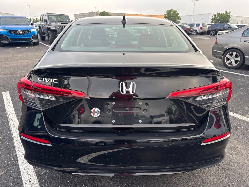 Used 2023 Honda Civic LX image 7