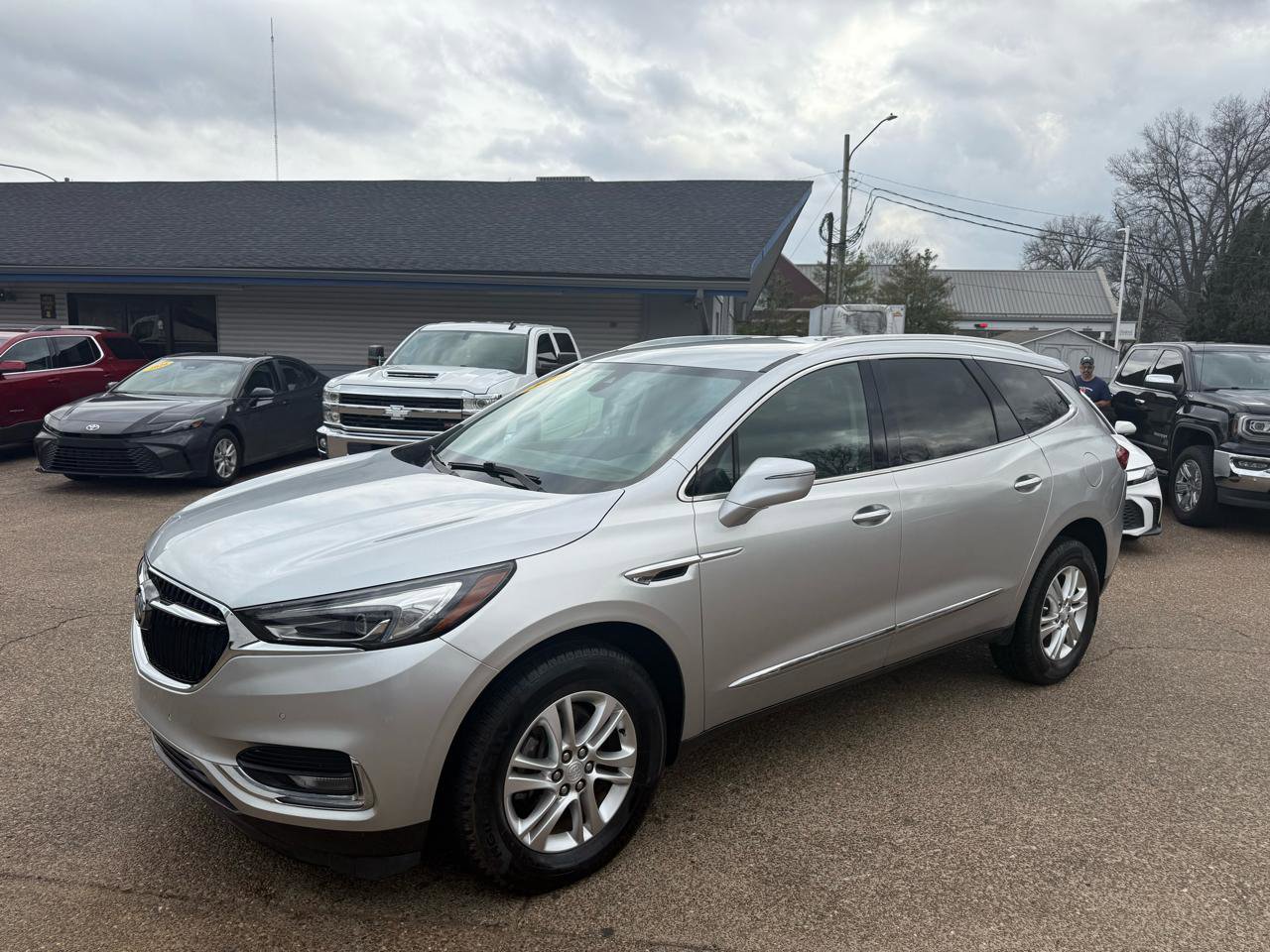 Used 2019 Buick Enclave Premium image 3