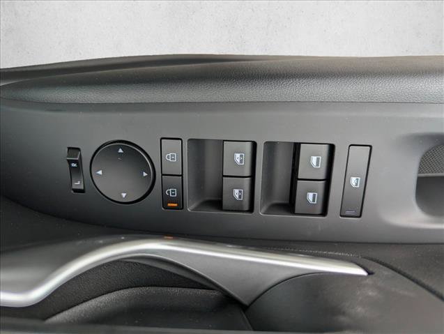 New 2026 Hyundai Santa Cruz SEL FWD image 10