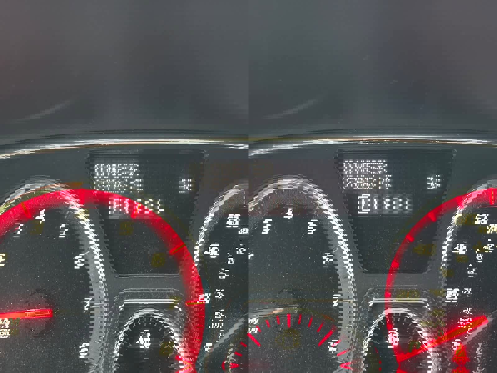 Used 2016 GMC Acadia Denali image 25