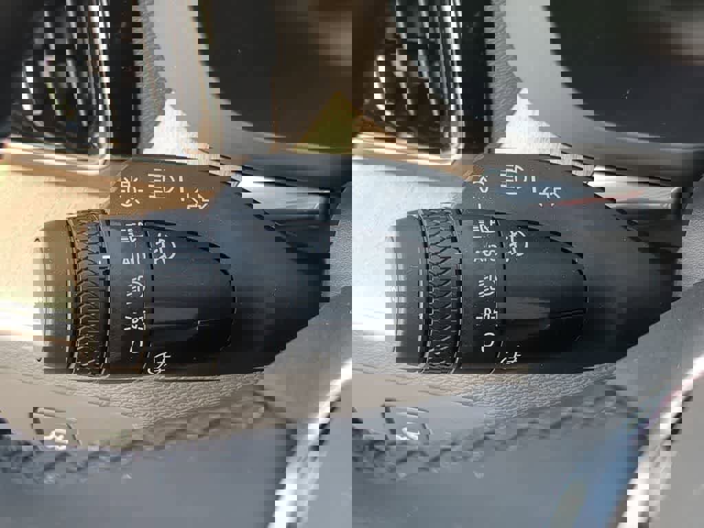 New 2026 Volvo XC60 B5 Plus w/ Protection Package Premier image 25