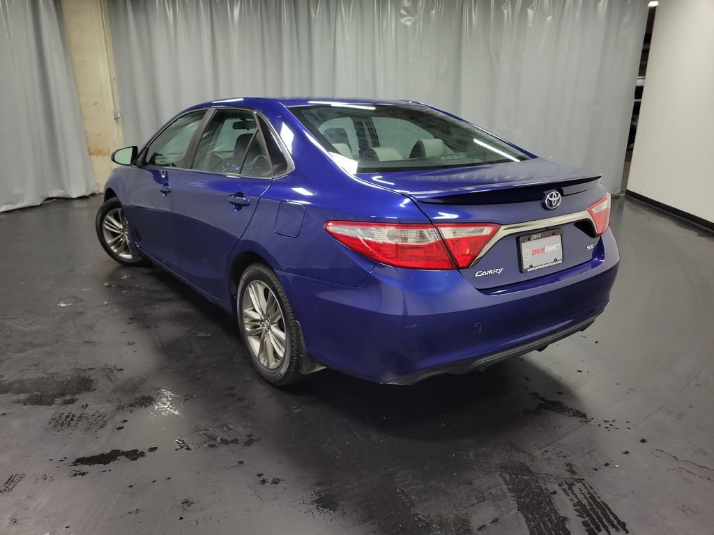 Used 2015 Toyota Camry SE FWD image 6