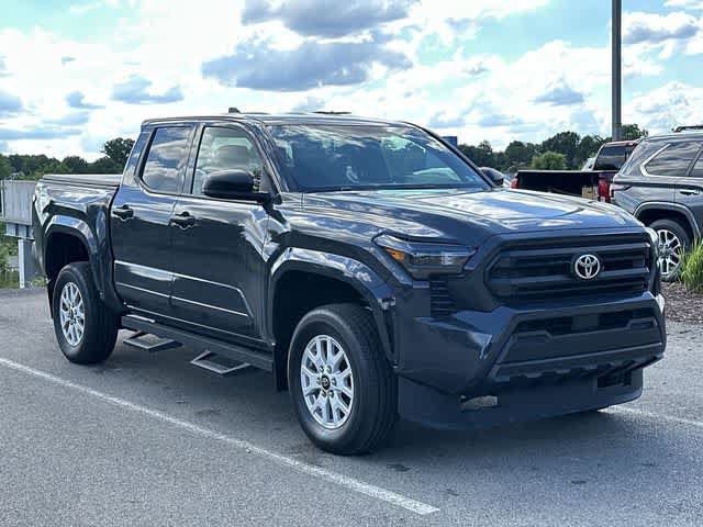 Used 2024 Toyota Tacoma SR AWD/4WD image 29