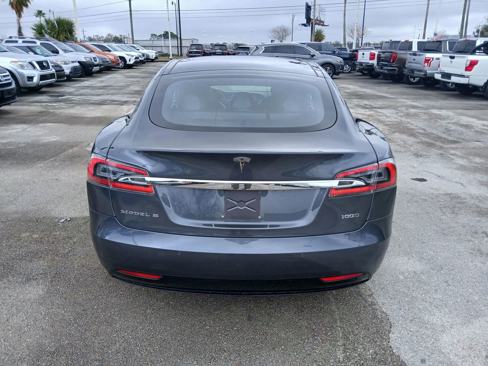 Used 2017 Tesla Model S 100D image 3
