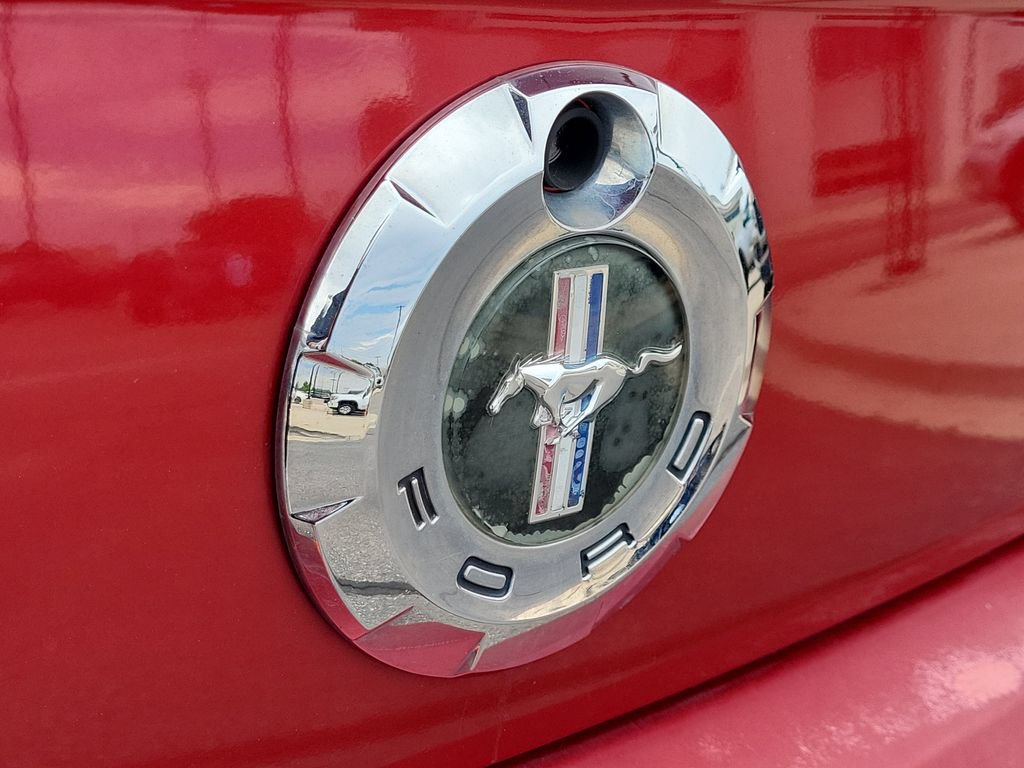 Used 2007 Ford Mustang Convertible RWD image 19