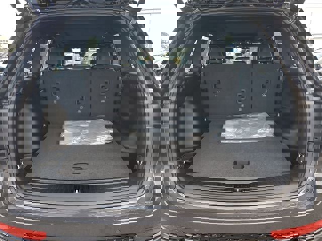 New 2025 Jeep Grand Cherokee Limited image 9