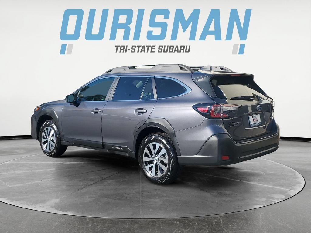 Certified 2025 Subaru Outback Premium AWD/4WD image 4