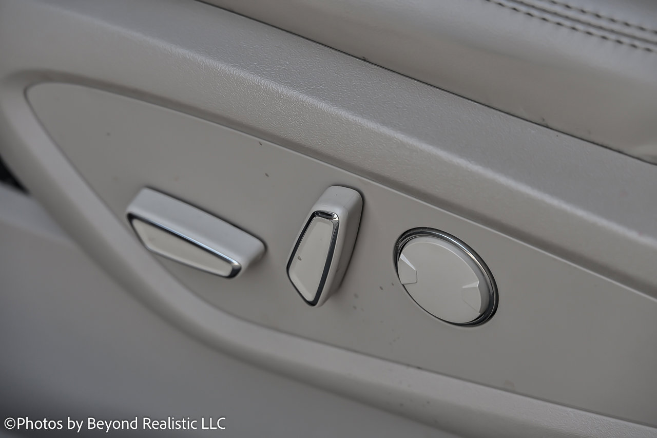 Used 2021 Lincoln Nautilus Reserve image 26