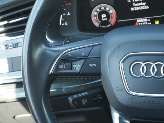 Used 2019 Audi Q8 Premium Plus w/ Premium Plus AWD/4WD image 17