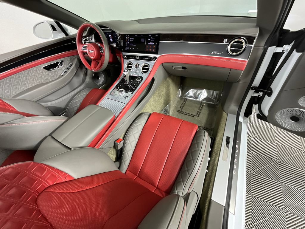 Used 2022 Bentley Continental GT Speed image 15