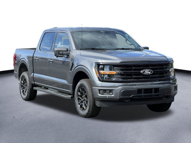 New 2026 Ford F150 XLT w/ Equipment Group 302A MID