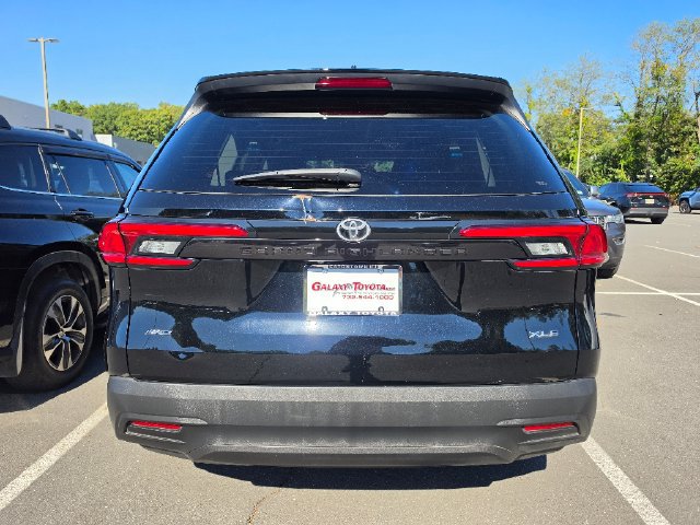 Used 2024 Toyota Grand Highlander AWD image 5