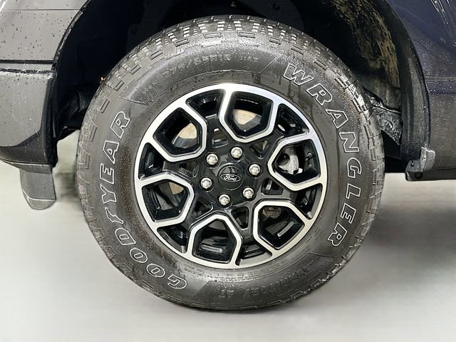 Used 2021 Ford F150 Lariat image 32