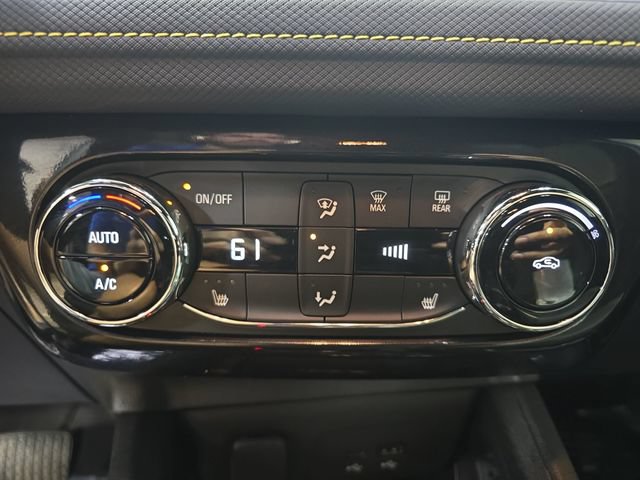 Used 2024 Chevrolet TrailBlazer ACTIV w/ Convenience Package FWD image 25