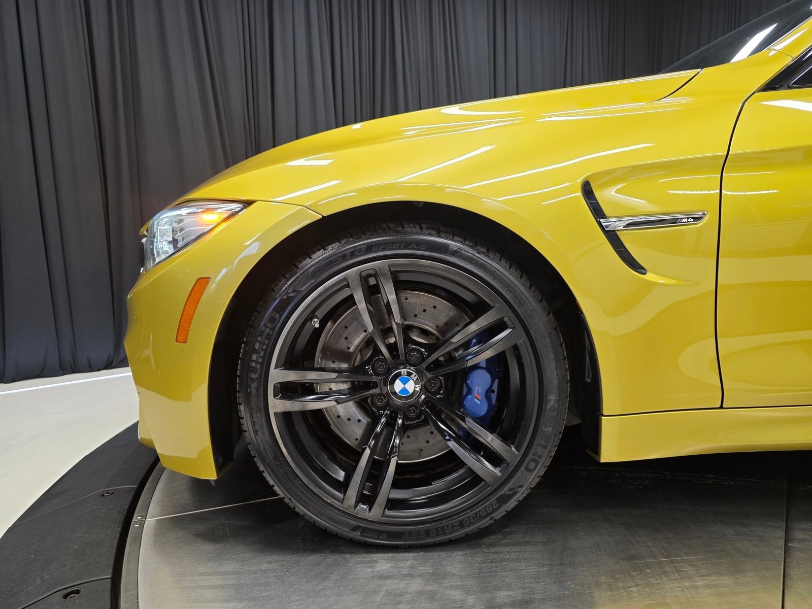 Used 2015 BMW M4 Coupe image 40