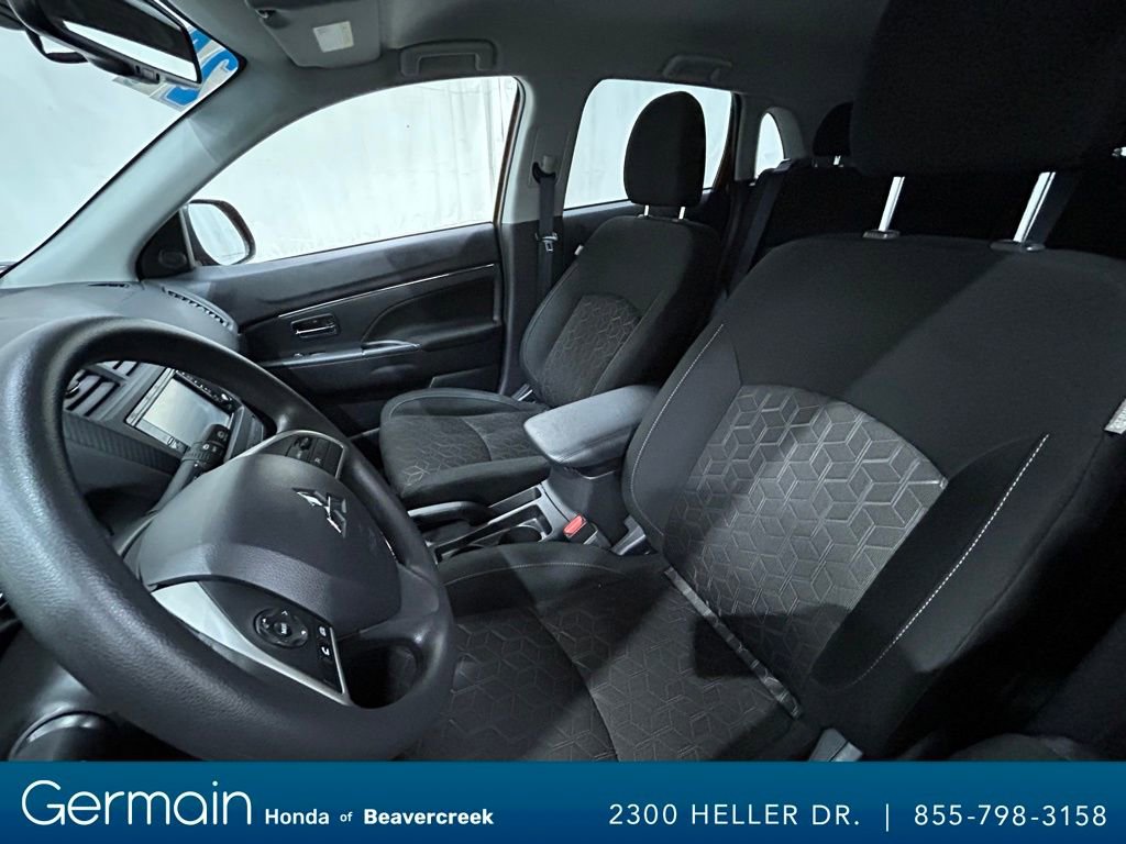 Used 2024 Mitsubishi Outlander Sport LE image 27