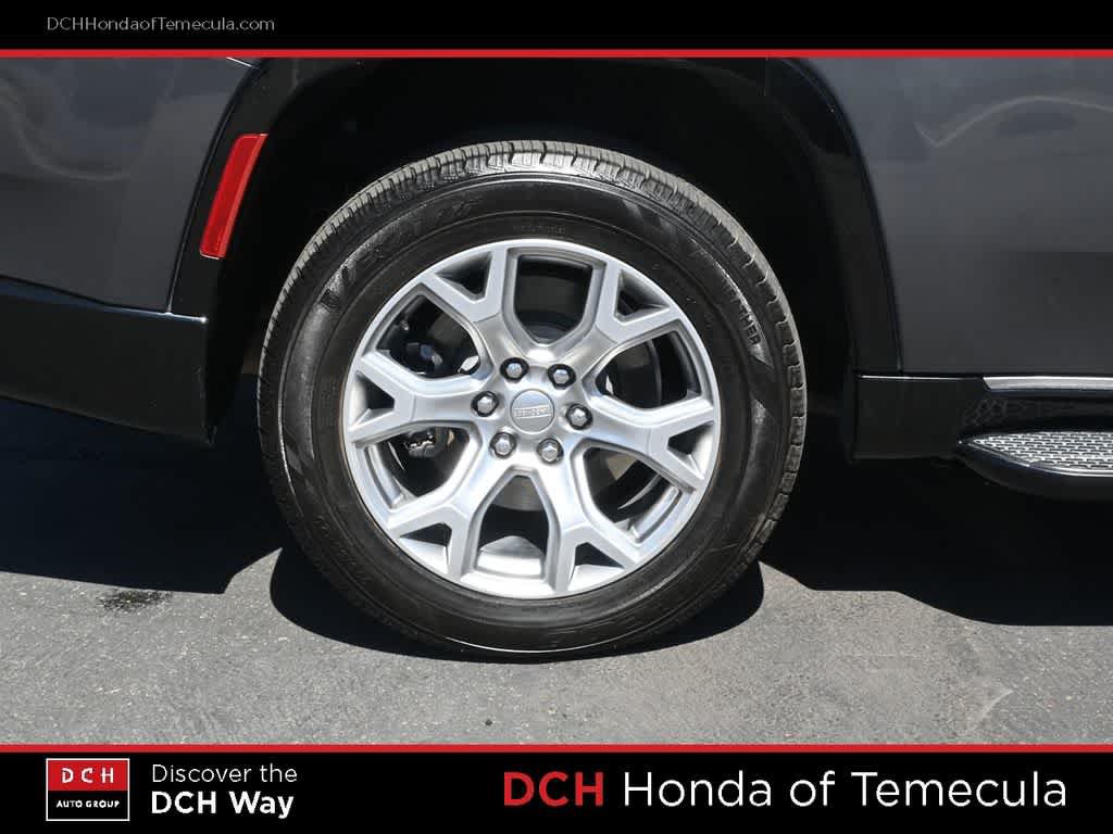 Used 2022 Jeep Wagoneer Series II RWD image 24