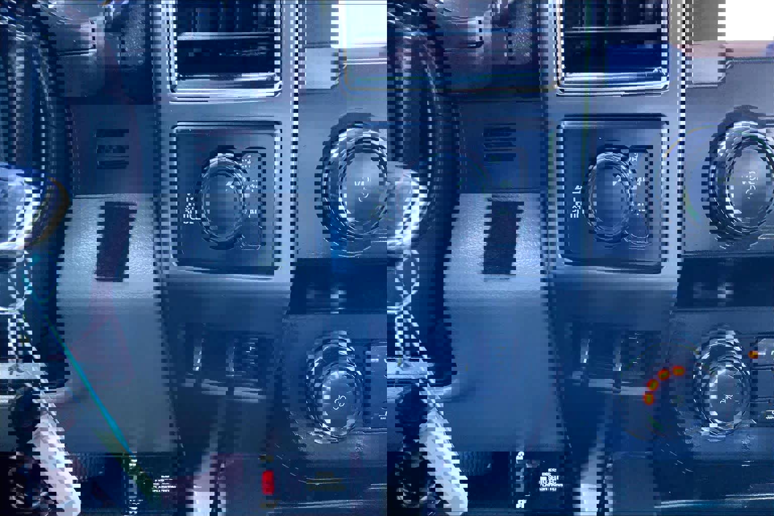 Used 2022 Ford F250 XLT w/ XLT Value Package image 35