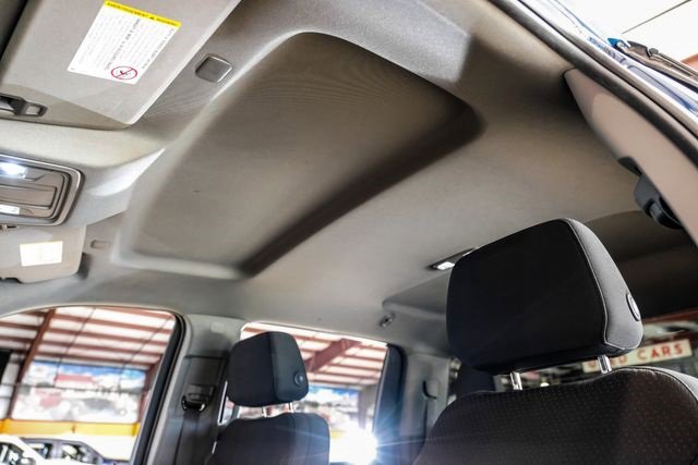 Used 2023 Chevrolet Silverado 2500 Custom w/ Custom Convenience Package image 27