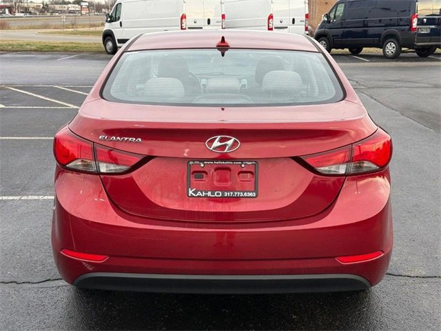 Used 2016 Hyundai Elantra SE image 4
